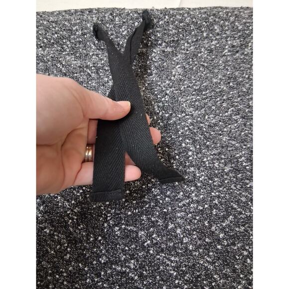 Torrid Black Tweed Like Mini Skirt Plus Size 4 Elastic Waist Pull On Career - Picture 3 of 12